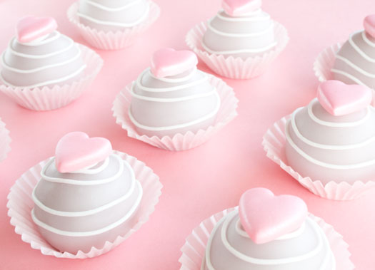 Valentine Cake Bites