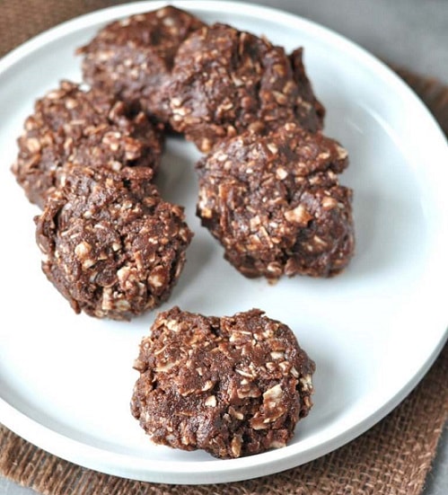 Low Carb Keto Desserts: No Bake Chocolate Peanut Butter Keto Cookies