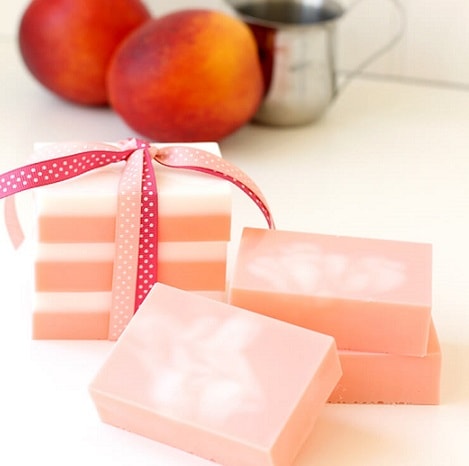 Homemade Soap Recipes: Peaches and Cream Soap