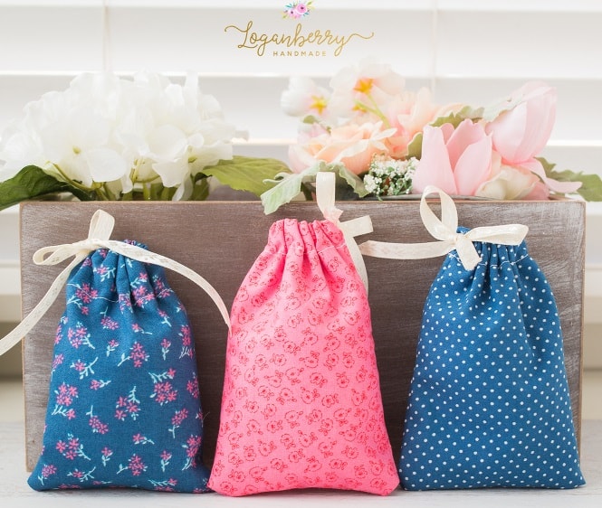 Beginner Sewing Projects: 5 Minute Gift Bags