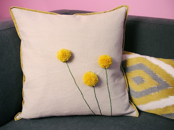 DIY Gifts: Flower Throw Pillow