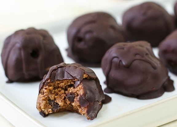 Keto Fat Bombs: Keto Cookie Dough Truffles