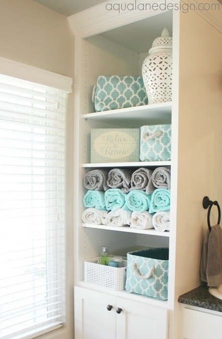 Linen Closet Organization Ideas: Roll your towels