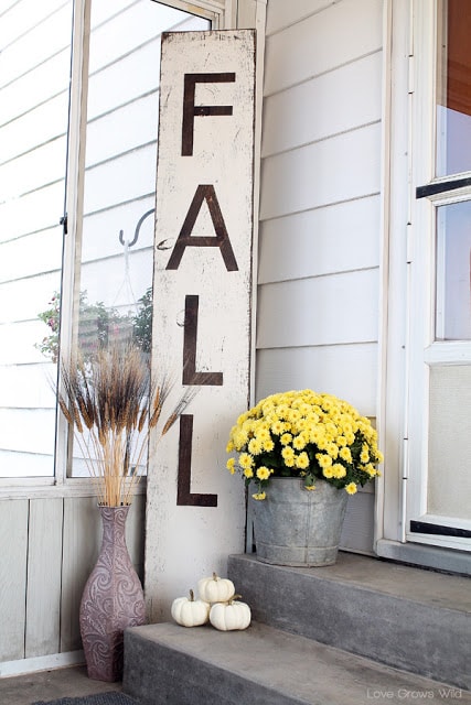 DIY Fall Porch Decorating Ideas: Giant Distressed Fall Sign