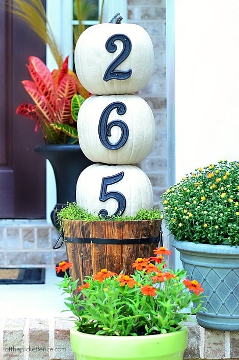 DIY Fall Porch Decorating Ideas: House Numbers Pumpkin Topiary