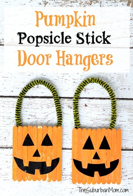 Halloween crafts for kids: Pumpkin popsicle stick door hangers