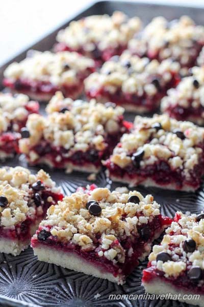 Cranberry Dessert Recipes: Cranberry Walnut Crumb Bars