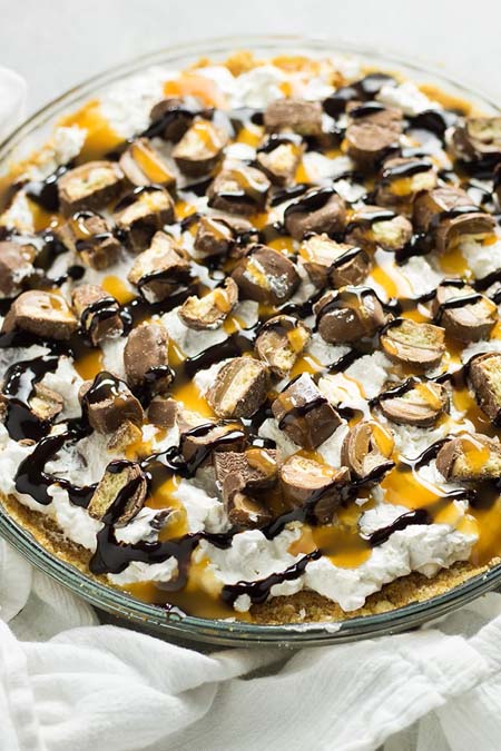 No Bake Christmas Desserts: No Bake Twix Pie