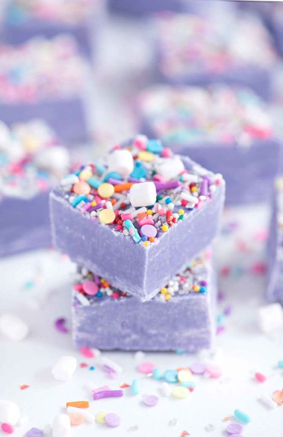 Unicorn desserts: Unicorn Fudge