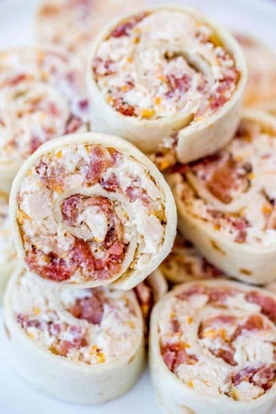 Pinwheel Appetizers & Pinwheel roll ups: Chicken Bacon Ranch Pinwheels
