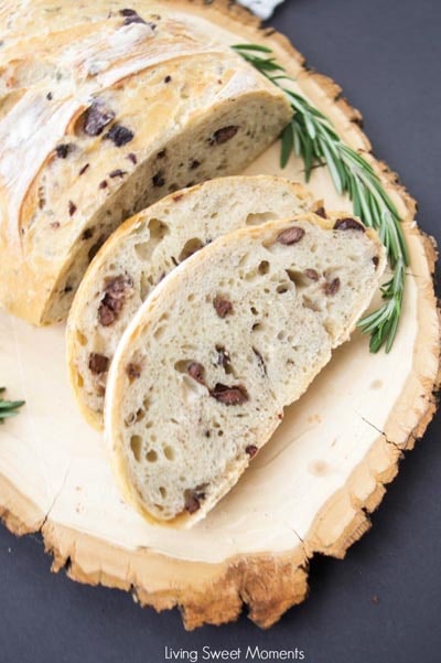 Homemade bread recipes: Crusty Rosemary Olive Bread Recipe