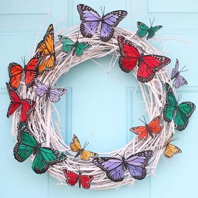 DIY Easter Wreaths: DIY Butterfly Wreath