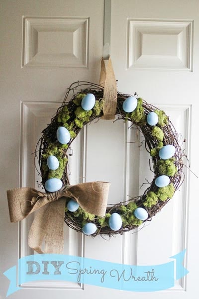 DIY Easter Wreaths: DIY Spring Easter Wreath