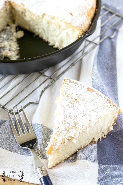 Skillet Desserts: Vanilla Sugar Skillet Cake