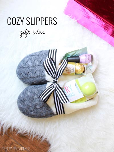 Handmade DIY Gifts For Mom: Cozy Slippers Gift Idea