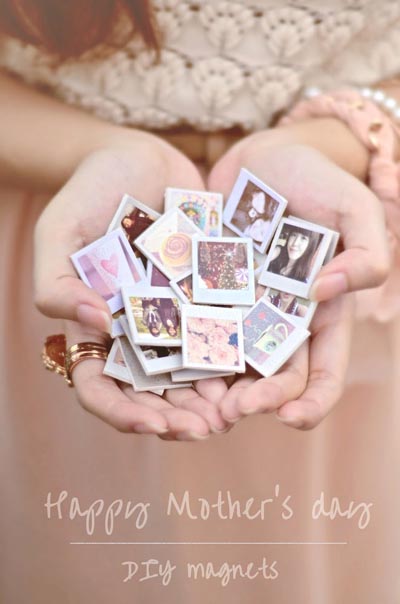 Handmade DIY Gifts For Mom: Tiny Photo Magnets