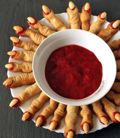 Halloween Party Appetizers: Witch Finger Cookies